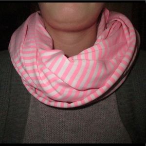 Lululemon scarf